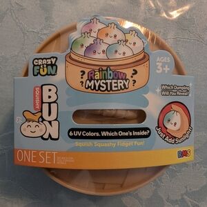Rainbow Mystery Squishy Bun - Multicolor